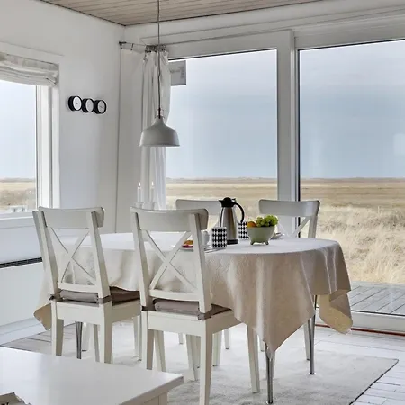 Lennart - 750m From The Sea By Interhome